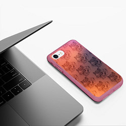 Чехол iPhone 7/8 матовый Тигровый паттерн, цвет: 3D-малиновый — фото 2
