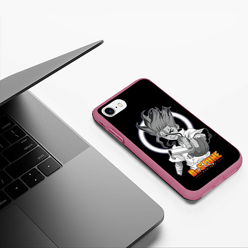 Чехол iPhone 7/8 матовый Сенку с колбой - Доктор Стоун / 3D-Малиновый – фото 3