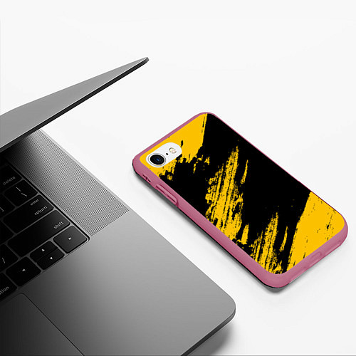 Чехол iPhone 7/8 матовый BLACK AND YELLOW GRUNGE ГРАНЖ / 3D-Малиновый – фото 3