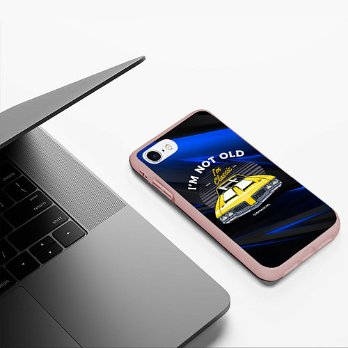 Чехол iPhone 7/8 матовый Желтая классика Авто / 3D-Светло-розовый – фото 3