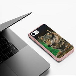 Чехол iPhone 7/8 матовый Спокойный серый волк, цвет: 3D-светло-розовый — фото 2