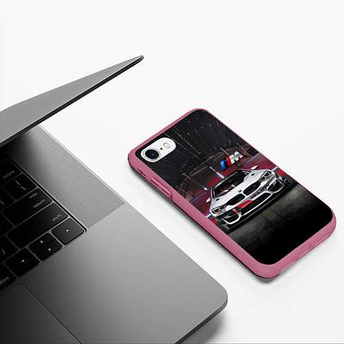 Чехол iPhone 7/8 матовый BMW M4 GT4 - Motorsport / 3D-Малиновый – фото 3