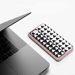 Чехол iPhone 7/8 матовый Черно-белые треугольники паттерн, цвет: 3D-светло-розовый — фото 2