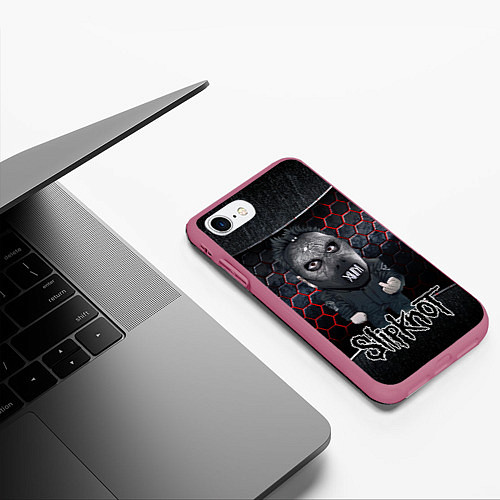 Чехол iPhone 7/8 матовый Slipknot dark black / 3D-Малиновый – фото 3