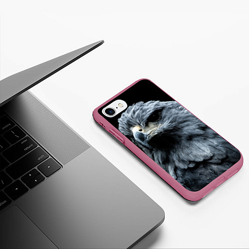Чехол iPhone 7/8 матовый Oрёл / 3D-Малиновый – фото 3