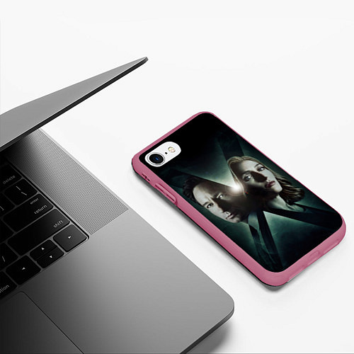 Чехол iPhone 7/8 матовый X - Files / 3D-Малиновый – фото 3