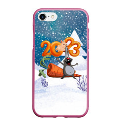 Чехол iPhone 7/8 матовый 2023 заяц с большой морковкой, цвет: 3D-малиновый