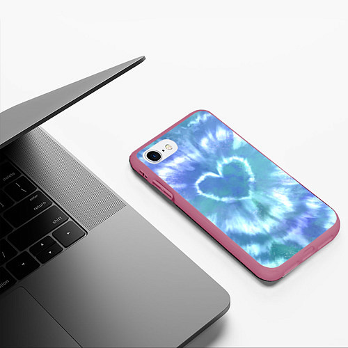 Чехол iPhone 7/8 матовый Сердце - тай-дай - голубой / 3D-Малиновый – фото 3