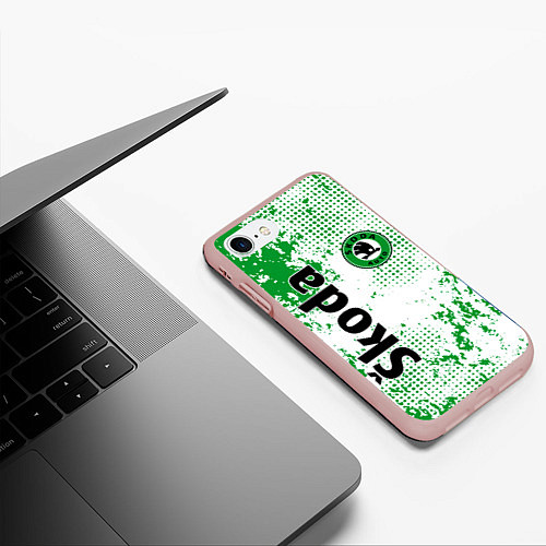 Чехол iPhone 7/8 матовый Skoda auto logo / 3D-Светло-розовый – фото 3