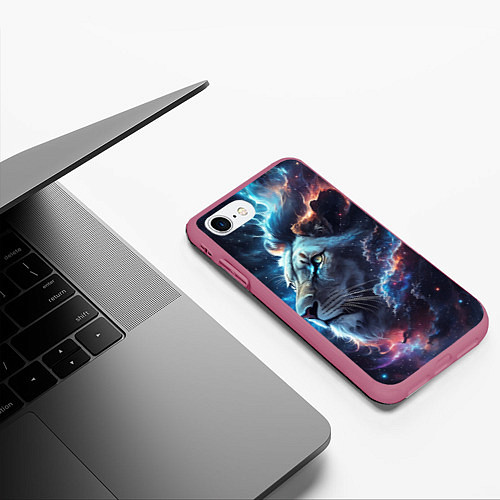 Чехол iPhone 7/8 матовый Galactic lion / 3D-Малиновый – фото 3