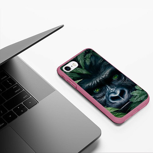 Чехол iPhone 7/8 матовый Крупная морда гориллы / 3D-Малиновый – фото 3