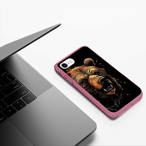 Чехол iPhone 7/8 матовый Бурый медведь / 3D-Малиновый – фото 3