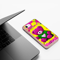 Чехол iPhone 7/8 матовый Розовый мишка в свитере, цвет: 3D-светло-розовый — фото 2