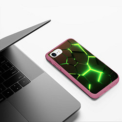 Чехол iPhone 7/8 матовый Зелёные плиты разломы атомные, цвет: 3D-малиновый — фото 2