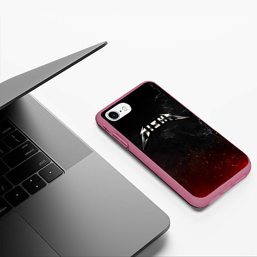 Чехол iPhone 7/8 матовый Миша в стиле Металлика - искры и огонь / 3D-Малиновый – фото 3