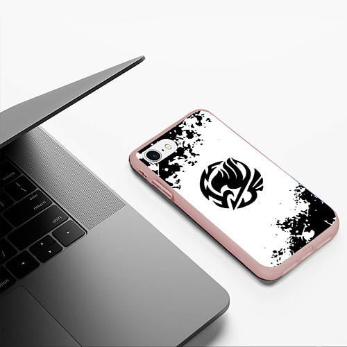 Чехол iPhone 7/8 матовый Fairy Tail краски черные / 3D-Светло-розовый – фото 3