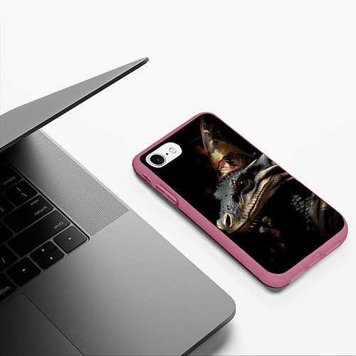 Чехол iPhone 7/8 матовый Хранитель нового года / 3D-Малиновый – фото 3