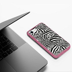 Чехол iPhone 7/8 матовый Шкура зебры черно - белая графика, цвет: 3D-малиновый — фото 2