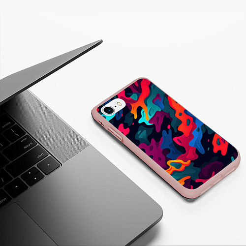Чехол iPhone 7/8 матовый Яркая абстракция в виде камуфляжа / 3D-Светло-розовый – фото 3