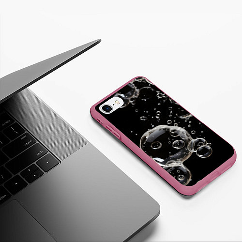 Чехол iPhone 7/8 матовый Пузыри на черном / 3D-Малиновый – фото 3