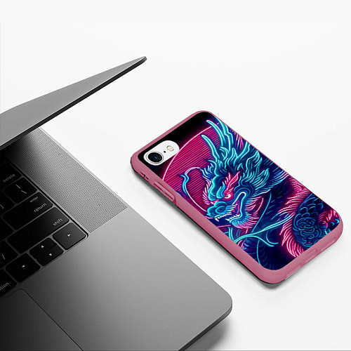 Чехол iPhone 7/8 матовый Свирепый японский дракон - ирезуми / 3D-Малиновый – фото 3