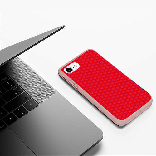 Чехол iPhone 7/8 матовый Красные сердечки на красном фоне / 3D-Светло-розовый – фото 3