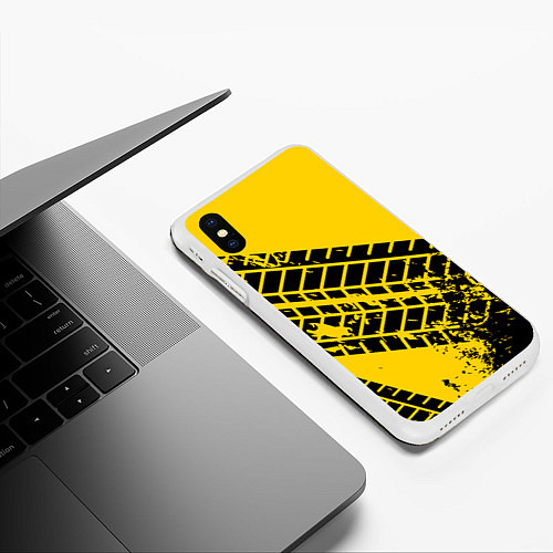 Чехол iPhone XS Max матовый Следы покрышек / 3D-Белый – фото 3