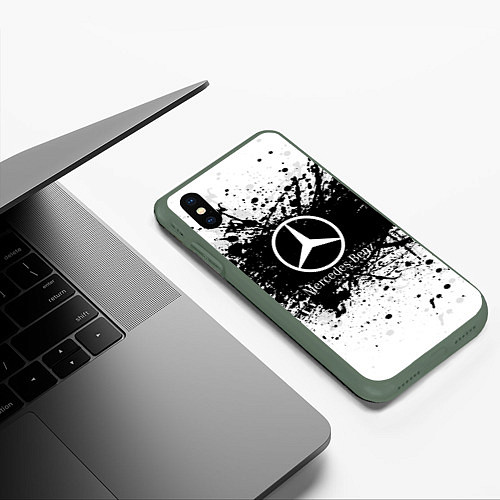 Чехол iPhone XS Max матовый Mercedes-Benz: Black Spray / 3D-Темно-зеленый – фото 3