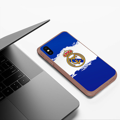 Чехол iPhone XS Max матовый Real Madrid FC / 3D-Коричневый – фото 3