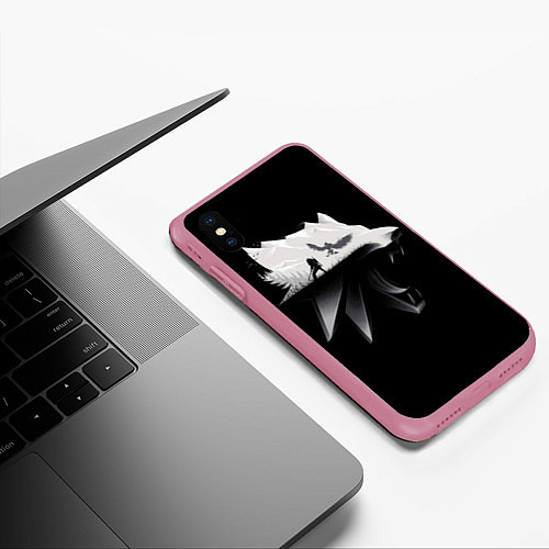 Чехол iPhone XS Max матовый Волк Ведьмака / 3D-Малиновый – фото 3