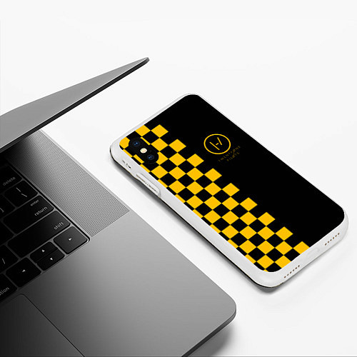 Чехол iPhone XS Max матовый 21 Pilots: Yellow Grid / 3D-Белый – фото 3
