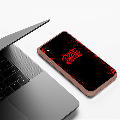 Чехол iPhone XS Max матовый Ozzy Osbourne / 3D-Коричневый – фото 3