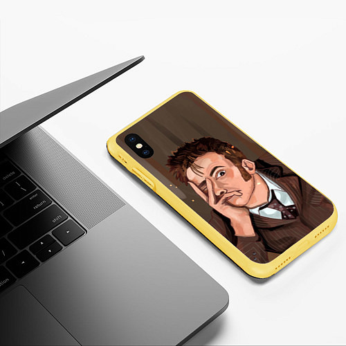 Чехол iPhone XS Max матовый 10TH DOCTOR WHO / 3D-Желтый – фото 3