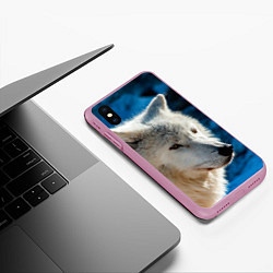 Чехол iPhone XS Max матовый Волк на черном фоне, цвет: 3D-розовый — фото 2