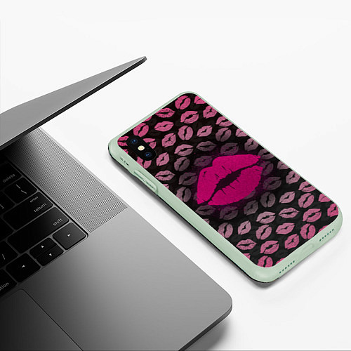 Чехол iPhone XS Max матовый Малиновые губы / 3D-Салатовый – фото 3