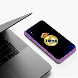 Чехол iPhone XS Max матовый РЕАЛ МАДРИД ЛОГОБОМБИНГ, цвет: 3D-фиолетовый — фото 2