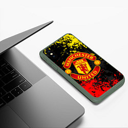 Чехол iPhone XS Max матовый MANCHESTER UNITED, БРЫЗГИ КРАСОК, цвет: 3D-темно-зеленый — фото 2