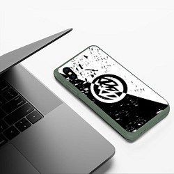 Чехол iPhone XS Max матовый Buick Black and White Grunge, цвет: 3D-темно-зеленый — фото 2