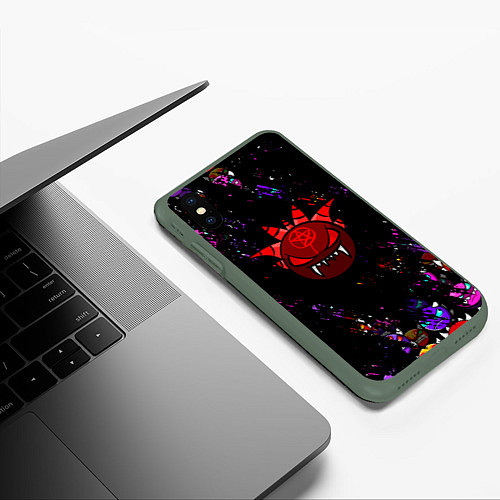 Чехол iPhone XS Max матовый Геометрический рывок Geometry Dash смайлы demon / 3D-Темно-зеленый – фото 3