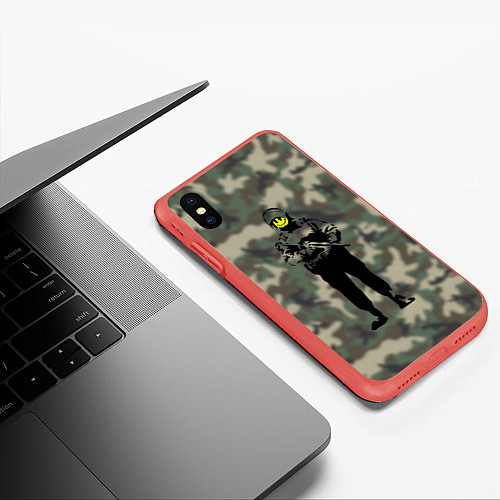 Чехол iPhone XS Max матовый Banksy Смайл Камуфляж Бэнкси / 3D-Красный – фото 3