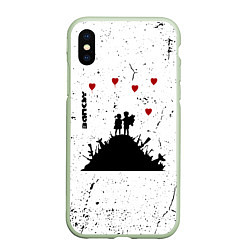 Чехол iPhone XS Max матовый Banksy мальчик и девочка на горе оружия, цвет: 3D-салатовый