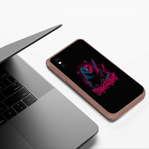 Чехол iPhone XS Max матовый Сова с топором Stage Fright / 3D-Коричневый – фото 3