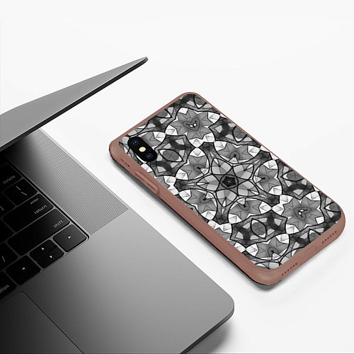 Чехол iPhone XS Max матовый Черно-белый геометрический мозаичный узор / 3D-Коричневый – фото 3