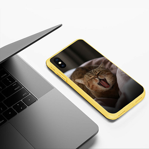 Чехол iPhone XS Max матовый Эх, поспать бы! Зевающий котяра / 3D-Желтый – фото 3