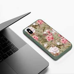 Чехол iPhone XS Max матовый Белые и Красные Розы, цвет: 3D-темно-зеленый — фото 2