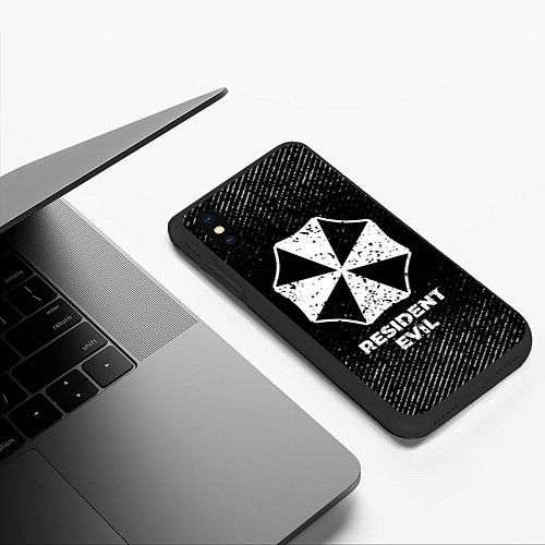 Чехол iPhone XS Max матовый Resident Evil с потертостями на темном фоне / 3D-Черный – фото 3