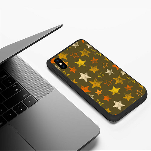 Чехол iPhone XS Max матовый Желто-оранжевые звезды на зелнгом фоне / 3D-Черный – фото 3