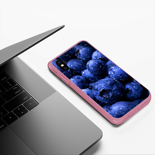 Чехол iPhone XS Max матовый Роса на чернике / 3D-Малиновый – фото 3