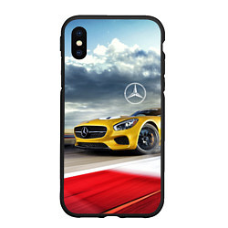 Чехол iPhone XS Max матовый Mercedes AMG V8 Biturbo на трассе, цвет: 3D-черный