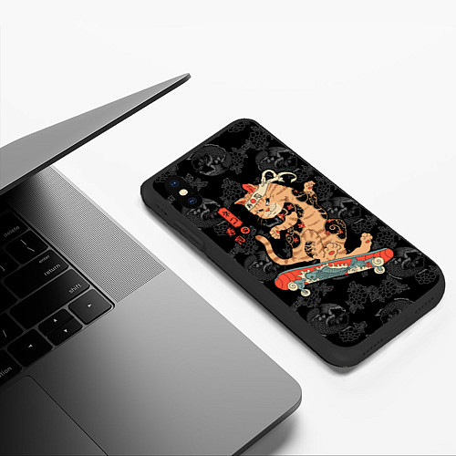 Чехол iPhone XS Max матовый Кот самурай на скейтборде / 3D-Черный – фото 3